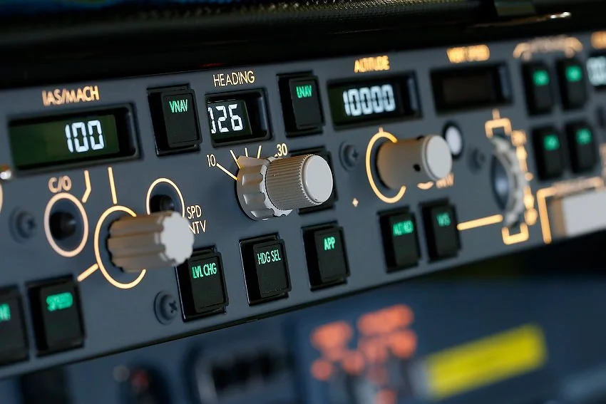 MCP and EFIS By SimWorld - Review — Flaps 2 Approach - Boeing 737